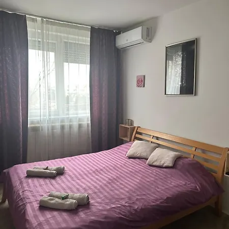 Mashaapartment Apartment